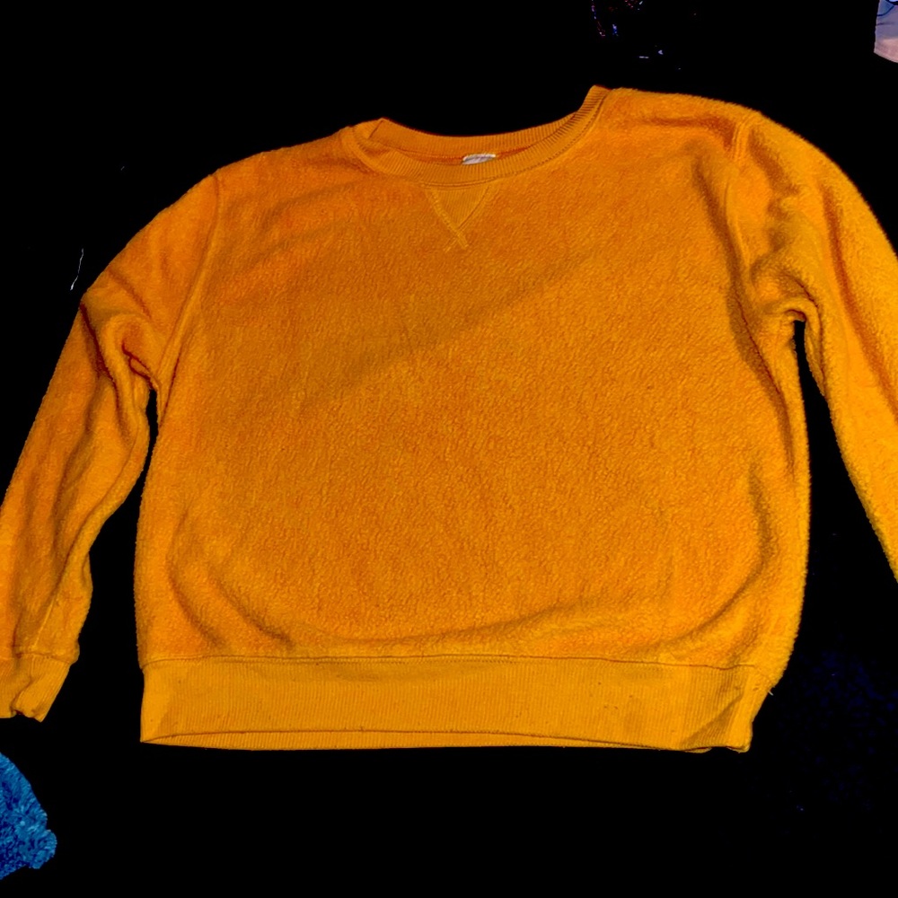 Dark yellow fluffy long sleeve pullover